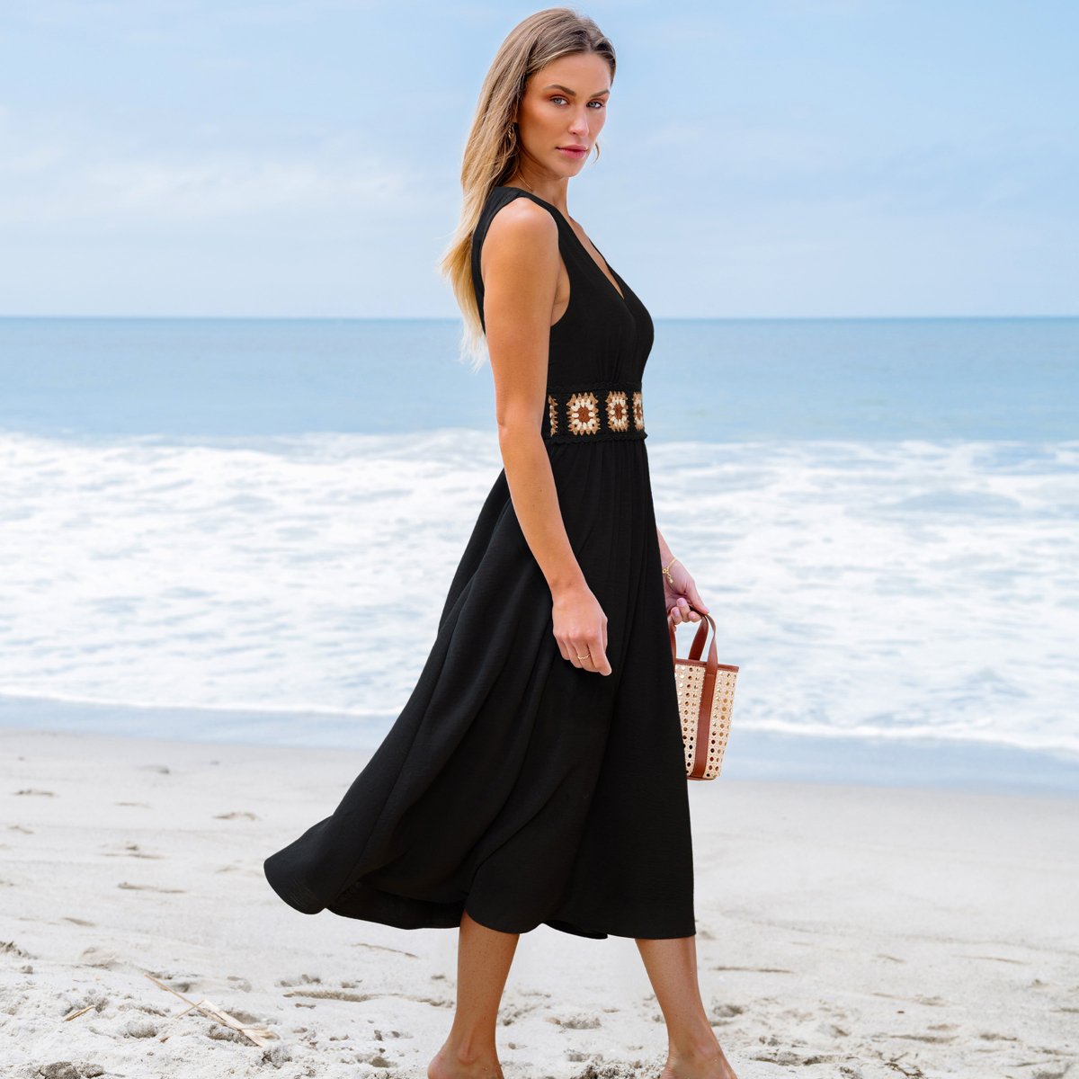 Женские платья Cupshe Women's V-Neck Sleeveless Maxi Dress with Boho Crochet Waist-XL-Black — фото 2