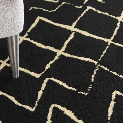 Black and Cream Moroccan Diamond 6' x 9' Area Rug