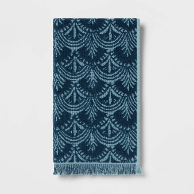 Better Homes & Gardens Sheared Paisley Hand Towel, Blue Linen