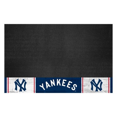 MLB New York Yankees 1927 Retro Collection 26"x42" Grill Mat