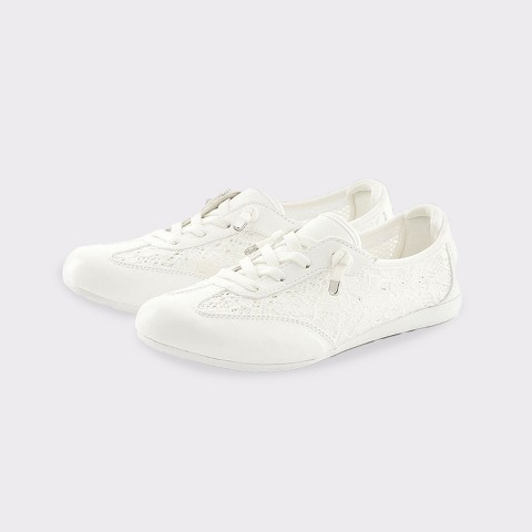 Женские кроссовки Lascana Women's Lace Detail Sneakers - LASCANA - White Lace 7