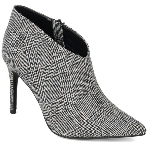 Journee collection clearance samara bootie