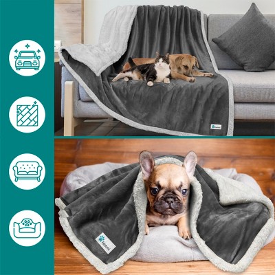 Medium Gray Sherpa Waterproof Outdoor Pet Blanket