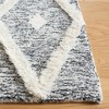 Casablanca CSB980 Hand Tufted Area Rug  - Safavieh - 3 of 4