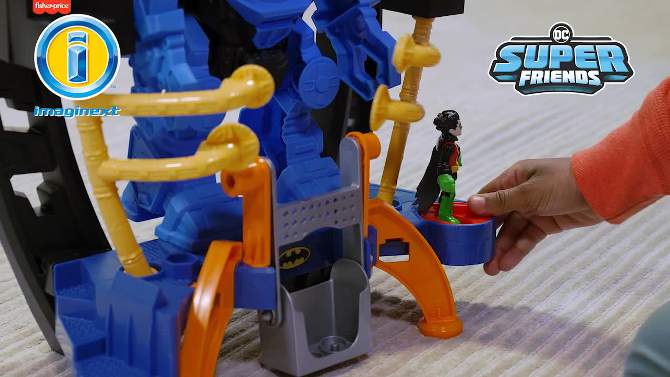 Fisher-Price Imaginext DC Super Friends Batman Playset Robo Command Center, 2 of 8, play video