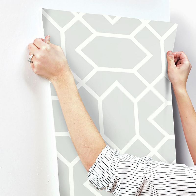 RoomMates Modern Geometric Peel and Stick Wallpaper Light Gray, 4 of 6