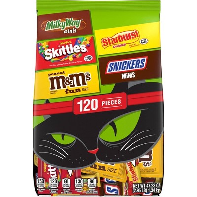 Assorted Halloween Chocolate and Chewy Candy Variety Pack - 47.23oz/120ct