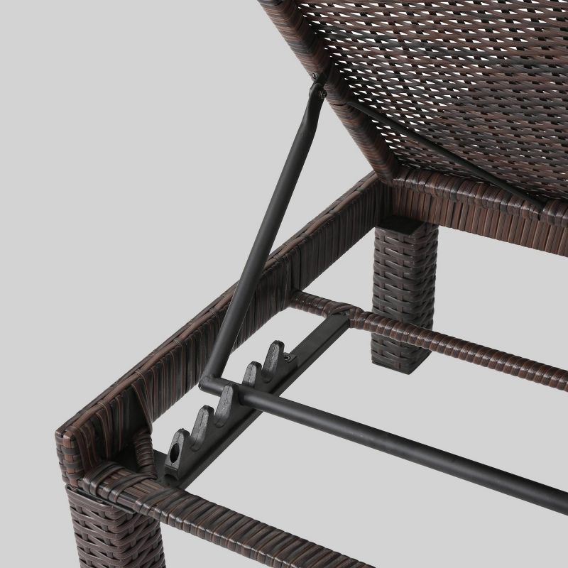 Jamaica Wicker Patio Chaise Lounge with Cushion <br> - Christopher Knight Home, 4 of 6