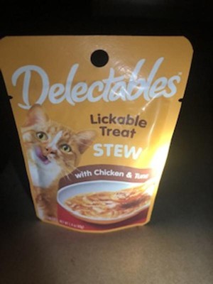 Hartz Delectables Stew Chicken And Tuna Lickable Cat Treats Target