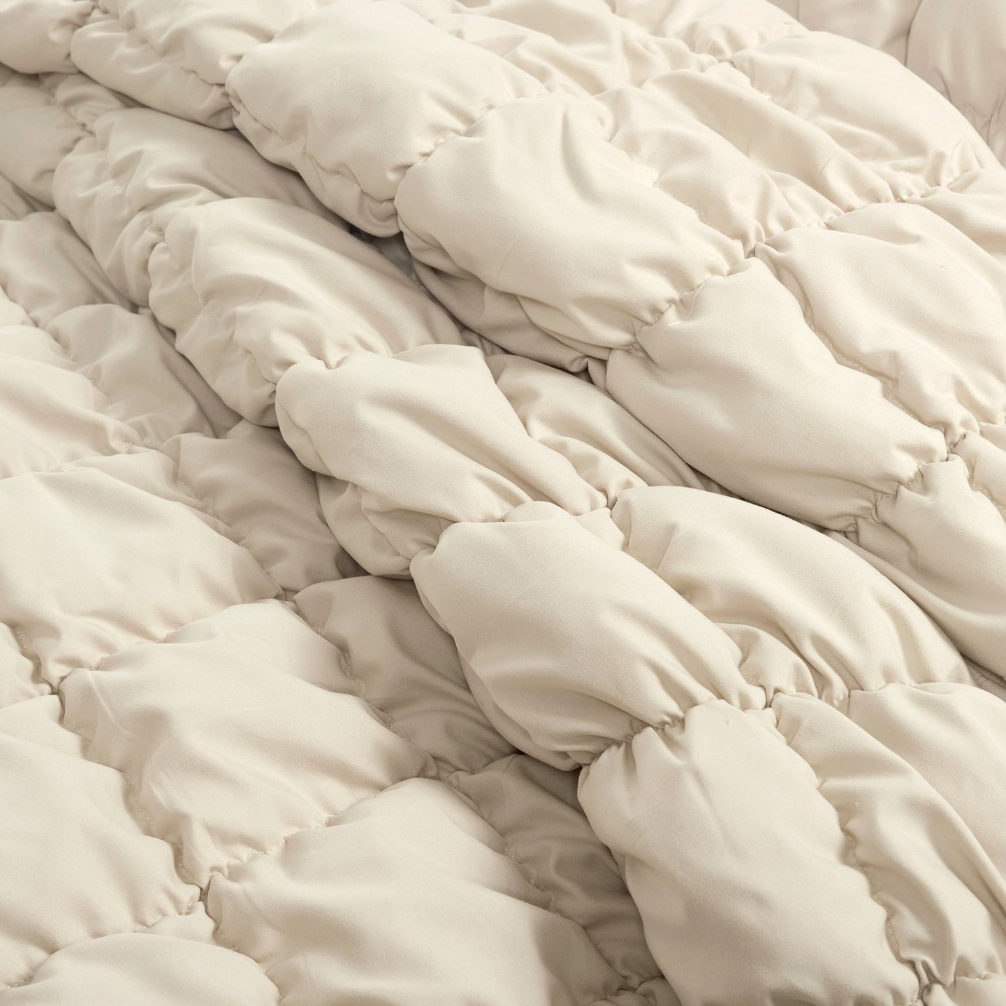 Постельное бельё Lush Decor Full/Queen 3pc Puff Comforter Set Neutral: Polyester Bedding Set, Lightweight, Teen Bedding, Oeko-Tex Certified — фото 4