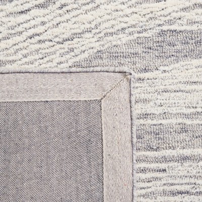 Classic Country Floral 6' Square Gray Hand-Tufted Wool Rug