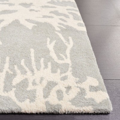 Bella 7' Square Gray and Ivory Hand-Tufted Wool Rug