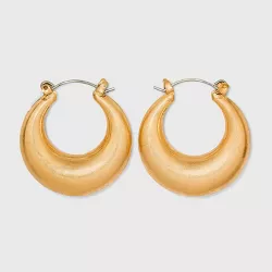 Graduated Click Top Hoop Earrings - Universal Thread™ Gold