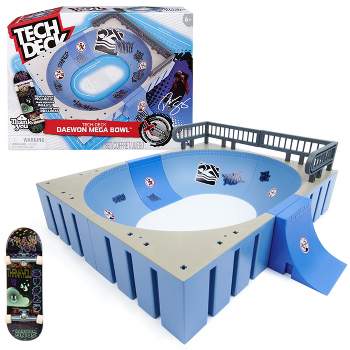 Tech Deck, Shredline 360 Motorized Skate Park, X-Connect Creator,  Customizable and Buildable Turntable Ramp Set with Exclusive Fingerboard,  Kids Toy for Boys and Girls Ages 6 and up