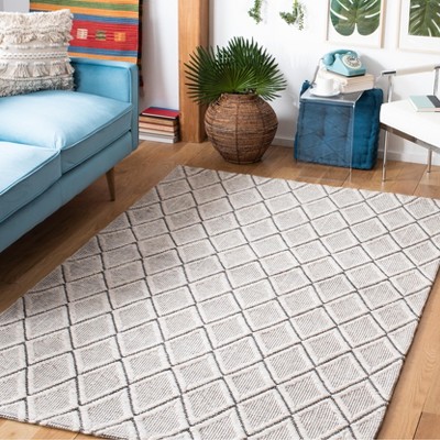 Handwoven Elegance Black Geometric Wool Area Rug 8' x 10'