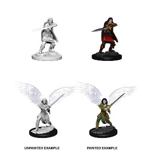 Dungeons & Dragons Nolzur's Marvelous Miniatures - Aasimar Female Fighter - 1 of 1