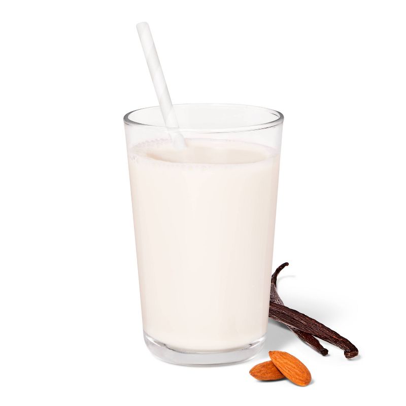 Plant Based Unsweetened Vanilla Almond Milk - 0.5gal - Good &#38; Gather&#8482;, 2 of 5