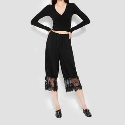 Women's Mid-Rise Bloomer Pants - Wild Fable™