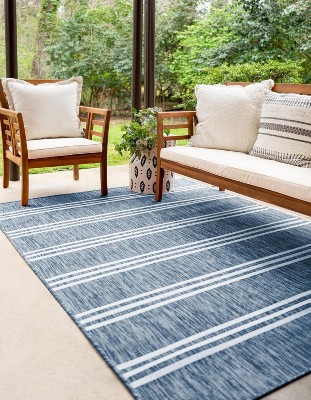 Modern Outdoor Flatweave 4' x 6' Blue Geometric Synthetic Rug