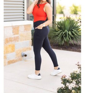 Women's Alana 7/8 Ankle Length Black Leggings With Pockets - Julia Rose 2X/3X - 1 of 4