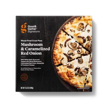 Signature Wood-Fired Mushroom & Caramelized Red Onion Frozen Pizza - 15.5oz - Good & Gather™