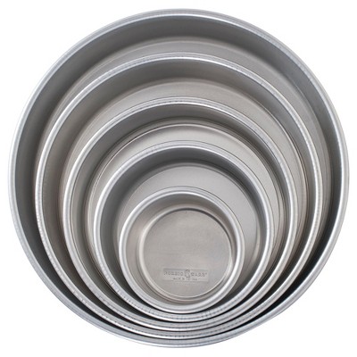 Wilton 3pc Performance Pans Aluminum Round Cake Pans 8, 6 And 4 Set :  Target