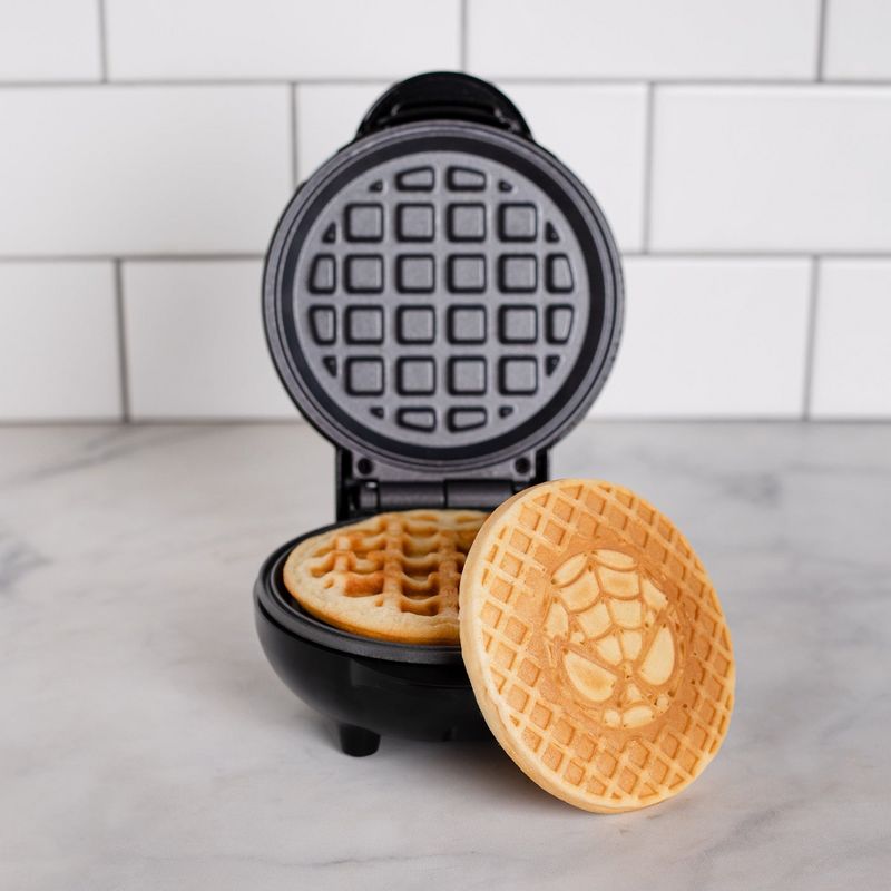Uncanny Brands Marvel Miles Morales Mini Waffle Maker, 4 of 6