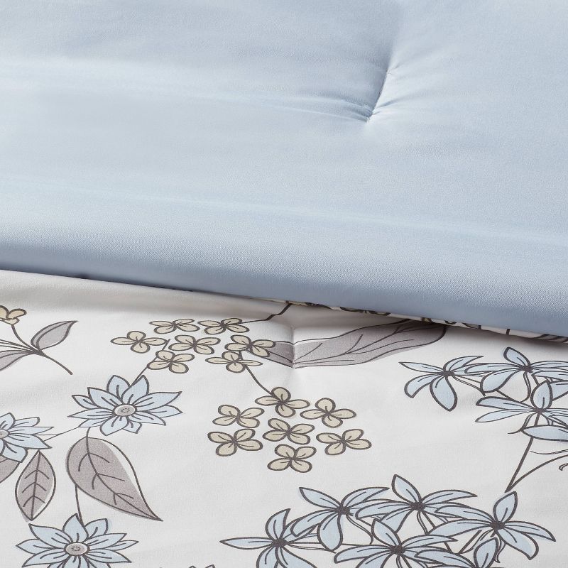 Printed Comforter Set - Room Essentials™, 5 of 9