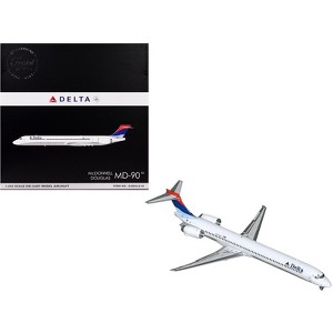 McDonnell Douglas MD-90 Commercial Aircraft "Delta Air Lines" White w/Blue & Red "Gemini 200" 1/200 Diecast Model by GeminiJets - 1 of 3