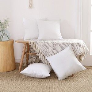 Deconovo 4 Pack Faux Linen Pillow Covers with Hidden Zipper - 1 of 4