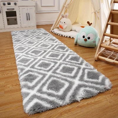 Soft Shaggy Diamond Runner Rug, Non-Slip Plush Carpet for Bedroom, Kids' Room & Living Room, Machine-Washable Fluffy Floor Mat