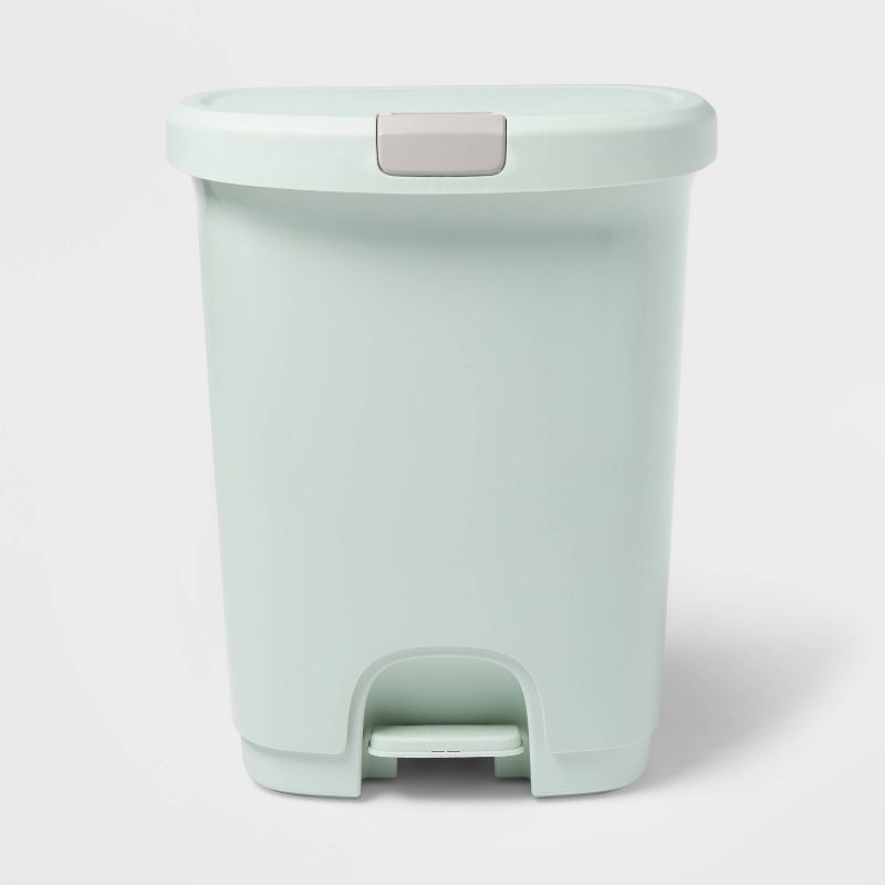 7gal Step Trash Can with Locking Lid Green - Brightroom&#8482;, 1 of 5