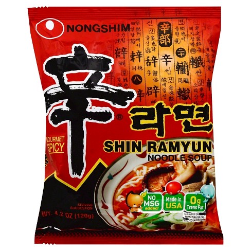 Cup Korean instant noodles Shin Ramyun - Spicy beef broth flavour - Nongshim