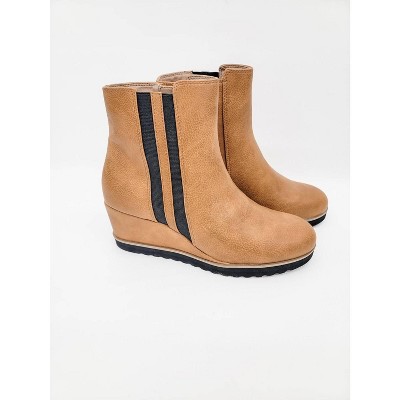 Women's Wo's Ceffa Wedge Boot - YELLOWBOX