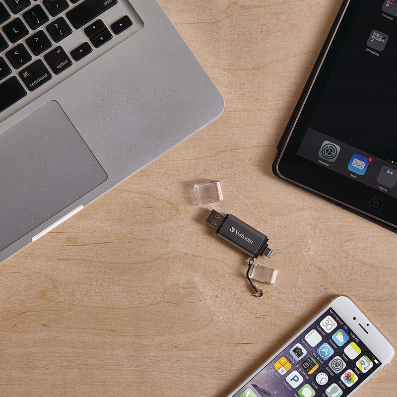 Verbatim® iStore 'n' Go USB 3.0 Flash Drive with Lightning® Connector, 5 of 6