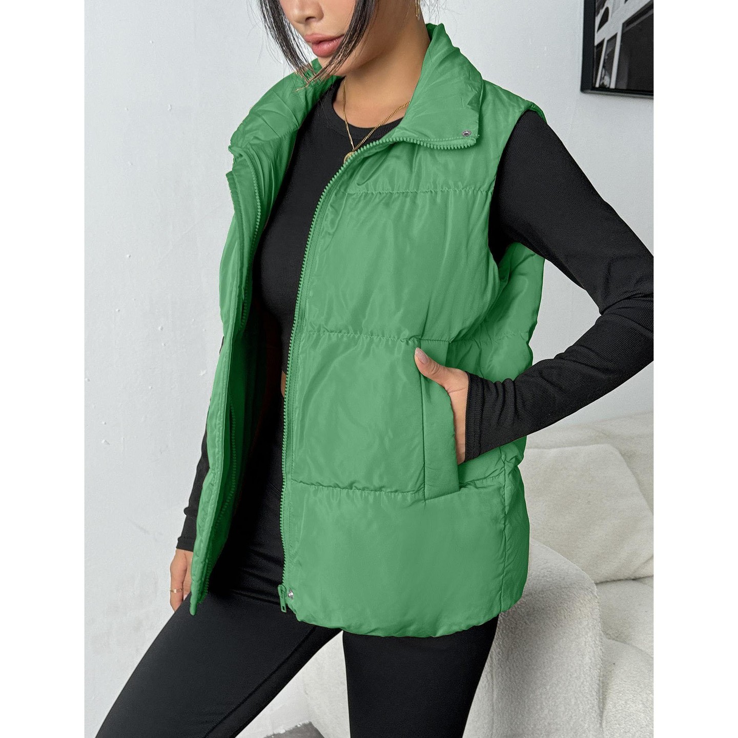 Женская куртка Zeagoo Women Puffer Vest Lightweight Stand Collar Sleeveless Warm Zip Up Padded Outerwear Jackets with Pockets Hot Pink, цвет: Зелёный — фото 4