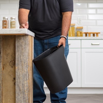 Black 6 Gallon Plastic Wastebasket Set with Handles