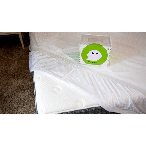 Casper Breathable, Cooling Mattress Protector, in White, Size: Queen