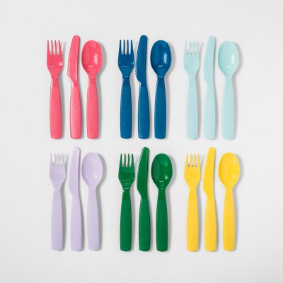 plastic cutlery