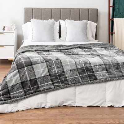 Light Gray Plaid Sherpa Fleece Twin Throw Blanket