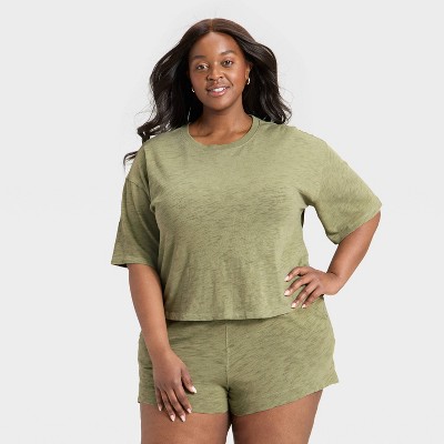 Women's Leisure Studio Boxy Short Sleeve T-Shirt - Universal Thread™