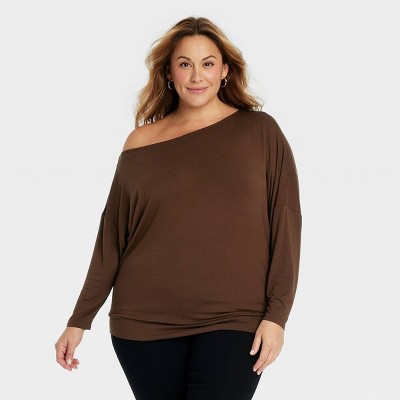 Women's Long Sleeve Asymmetrical Knit Top - Ava & Viv™ Brown 1X