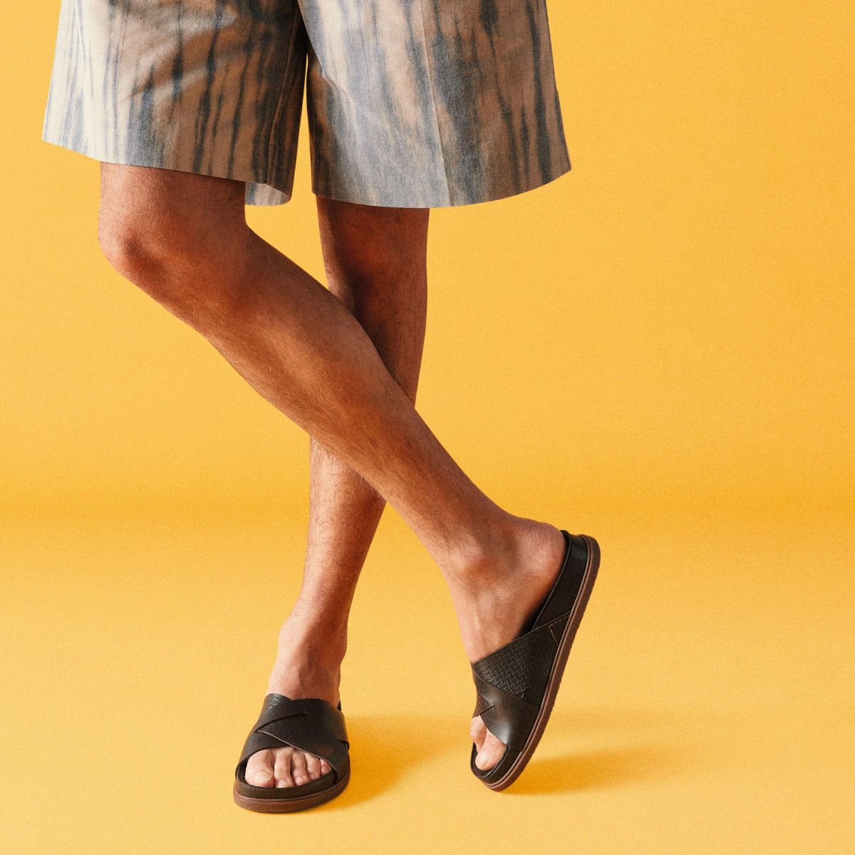 Clarks Mens Torford Cross Brown Leather Sandals - thumbnail 2