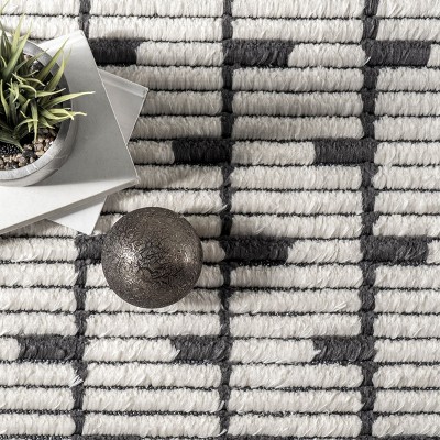 Beige Rectangular Shag Synthetic 4' x 6' Area Rug