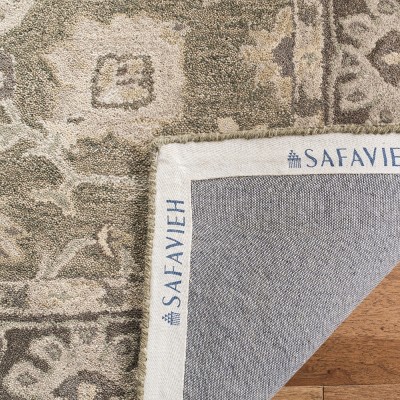 Handmade Elegance Round Gray Wool Tufted Rug, 36"