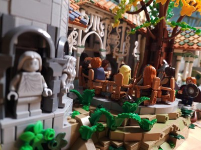 Exclusif : les designers de LEGO Fondcombe révèlent les secrets de  l'ensemble