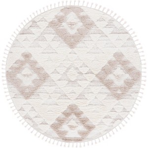 Moroccan Tassel Shag MTS688 Non-Shedding Power Loomed Indoor Rugs - Safavieh - 1 of 4