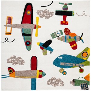 Carousel Kids CRK167 Power Loomed Indoor Rugs - Safavieh Kids - 1 of 4