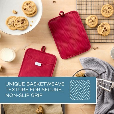 Red Basketweave Soft Silicone Pot Holder Set, 7.5" x 10"