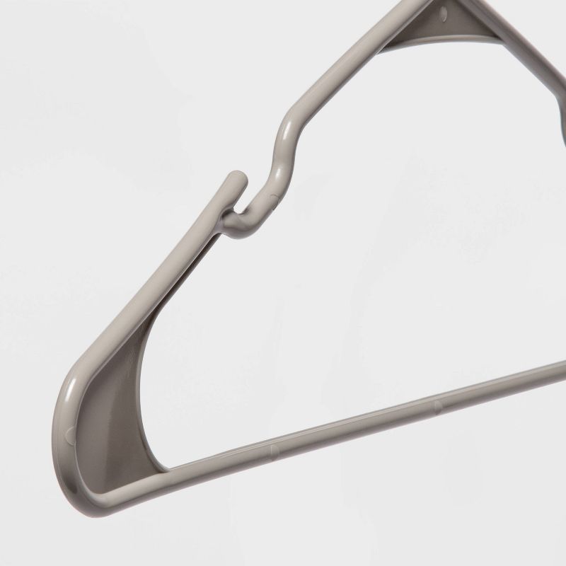18pk Plastic Hangers - Room Essentials™, 5 of 6